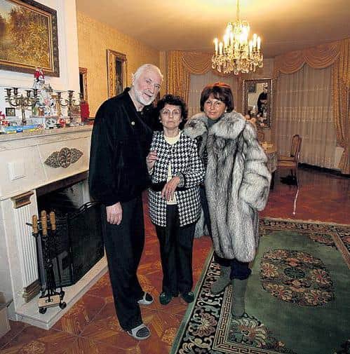 Борис Химичев с семьей