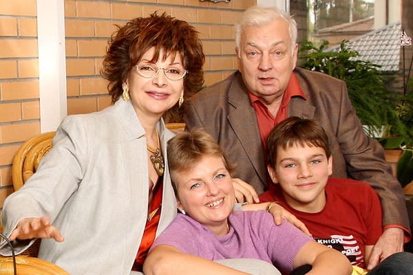 Михаил Державин с семьей