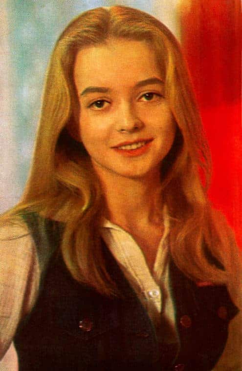 Моника Беллучимен порно Орыс волосатые киски ебля