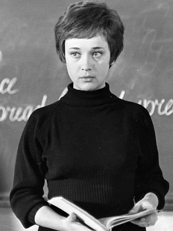 Елена Прудникова В Постели – Вариант «Омега» (1975)