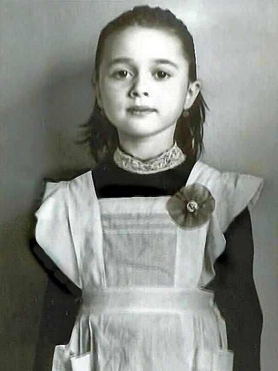 Анастасия Заворотнюк в детстве