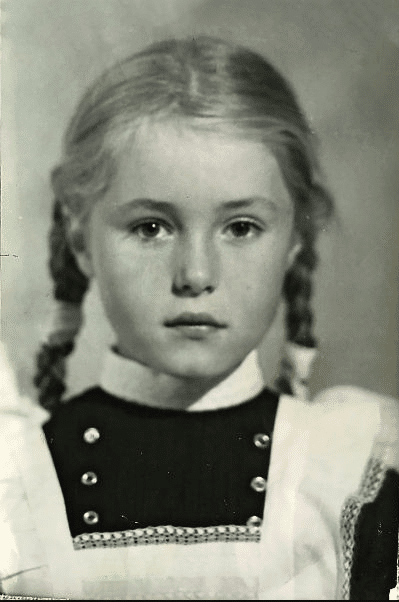 Мария Шукшина в детстве