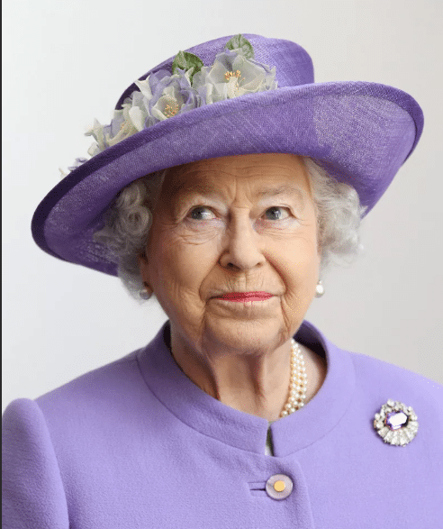 Королева англии елизавета вторая биография thumbnail