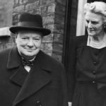 Уинстон Черчилль с Клементиной Хозьер