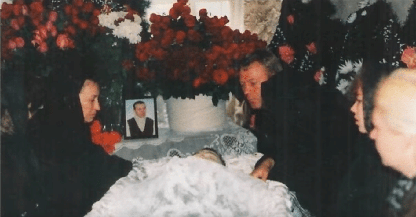 Андрей миронов в гробу фото