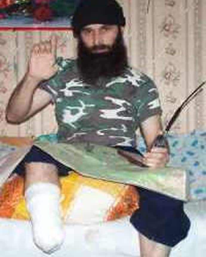 Фото террориста без штанов