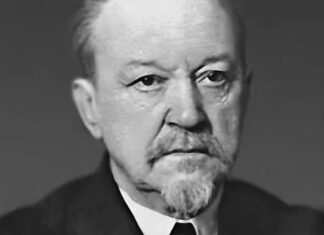 Дмитрий Ушаков