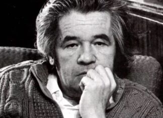 Лев Давыдычев