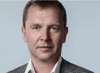 Анатолий Попов