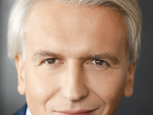 Александр Дюков