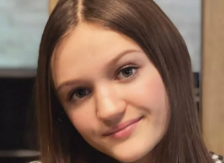 Ксения Левчик
