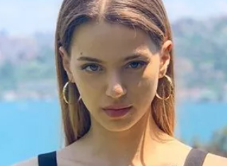 Лейла Танлар