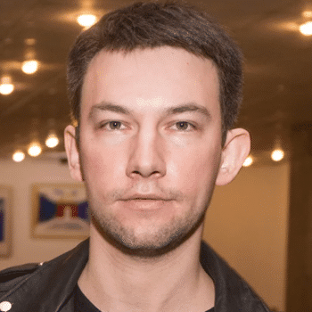 Кирилл Емельянов