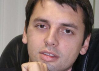 Дмитрий Назаров
