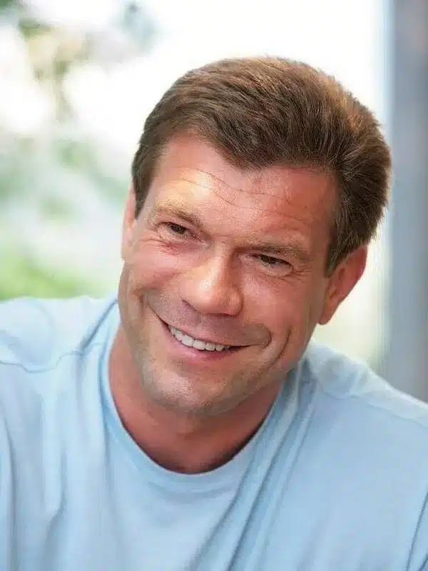 Олег Анатольевич Царев