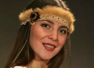 Анна Сизова