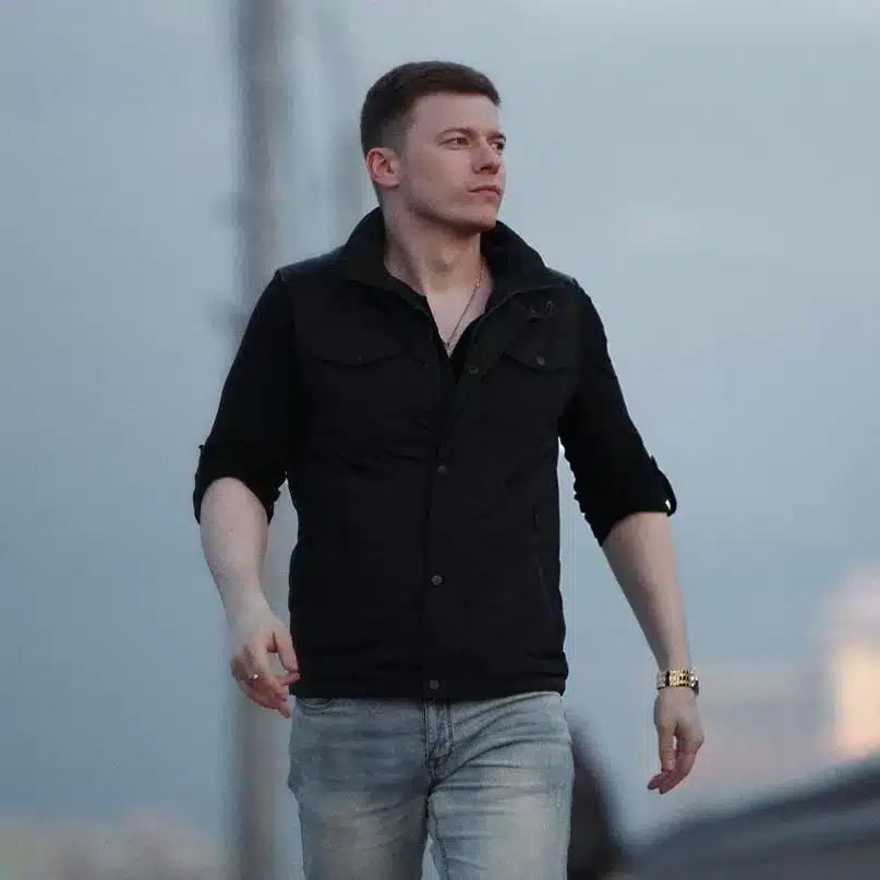 Денис Райдер