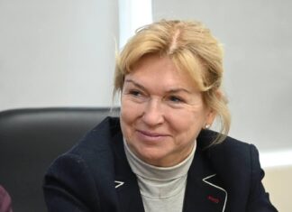 Елена Кондакова
