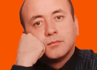 Мухриддин Холиков