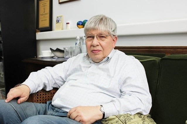 Кирилл Разлогов