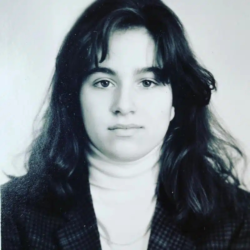 Арина Холина