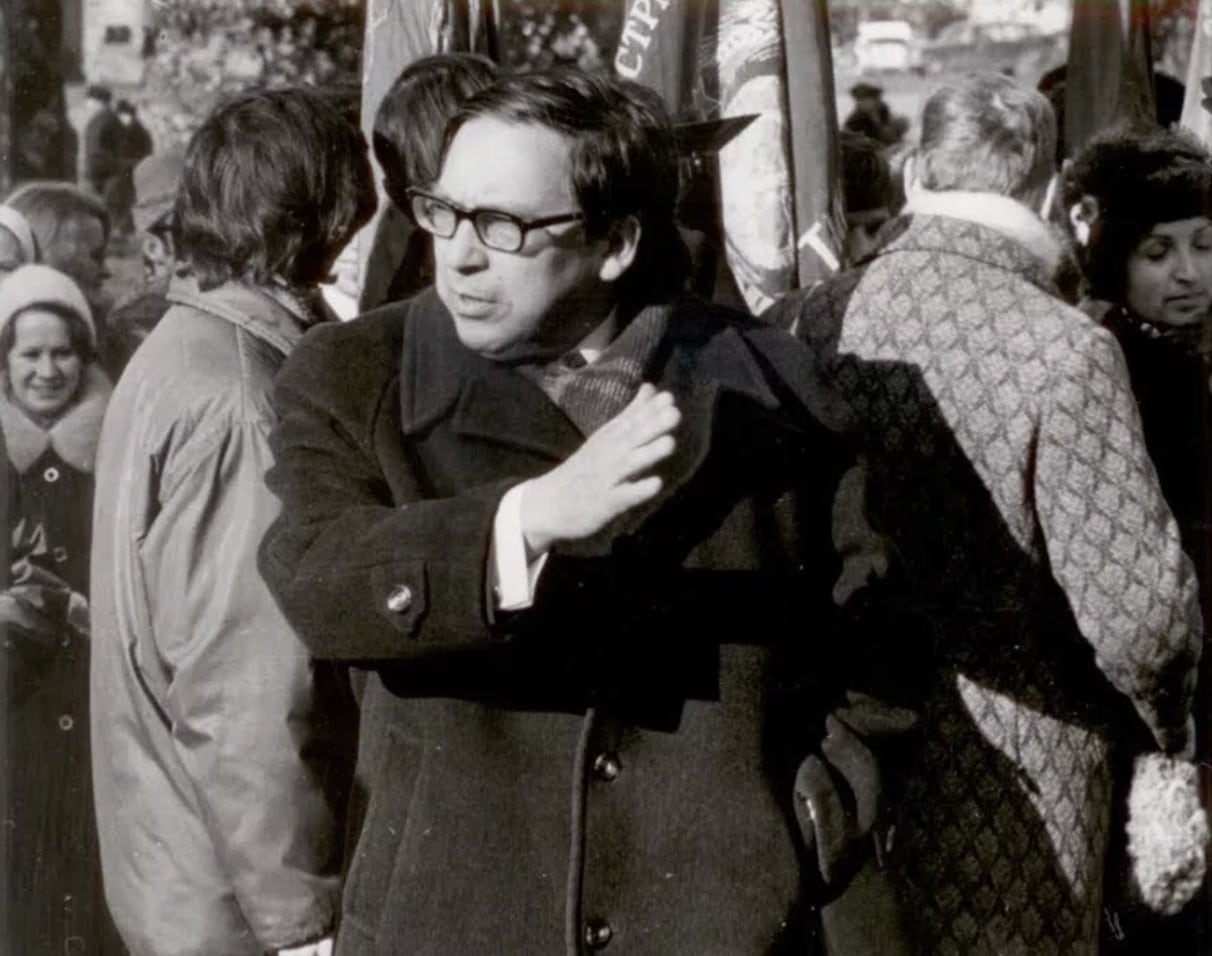 Ясен Николаевич Засурский