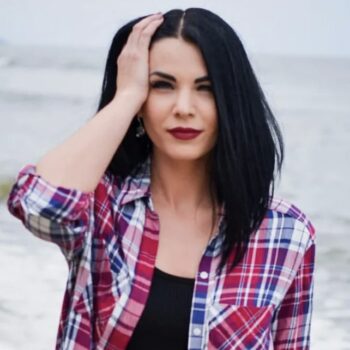 Анна Неделько