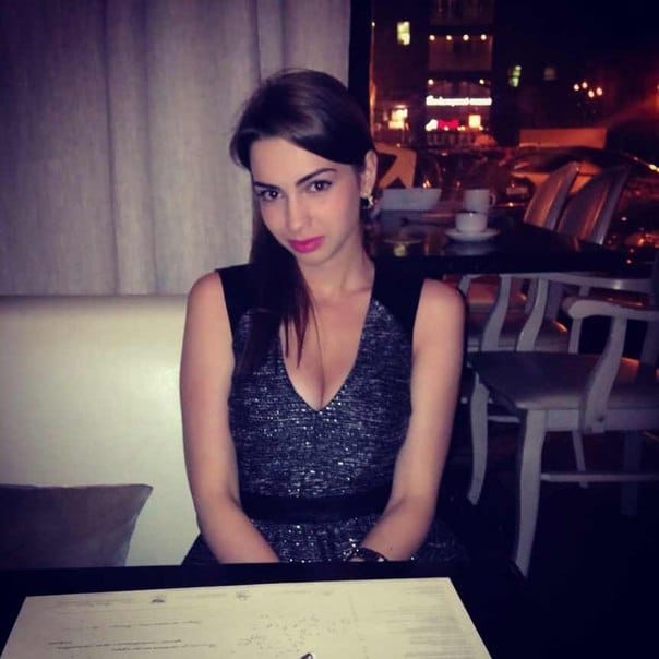 Эстер Кандинова