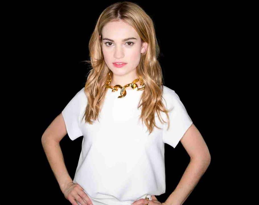 Лили Джеймс