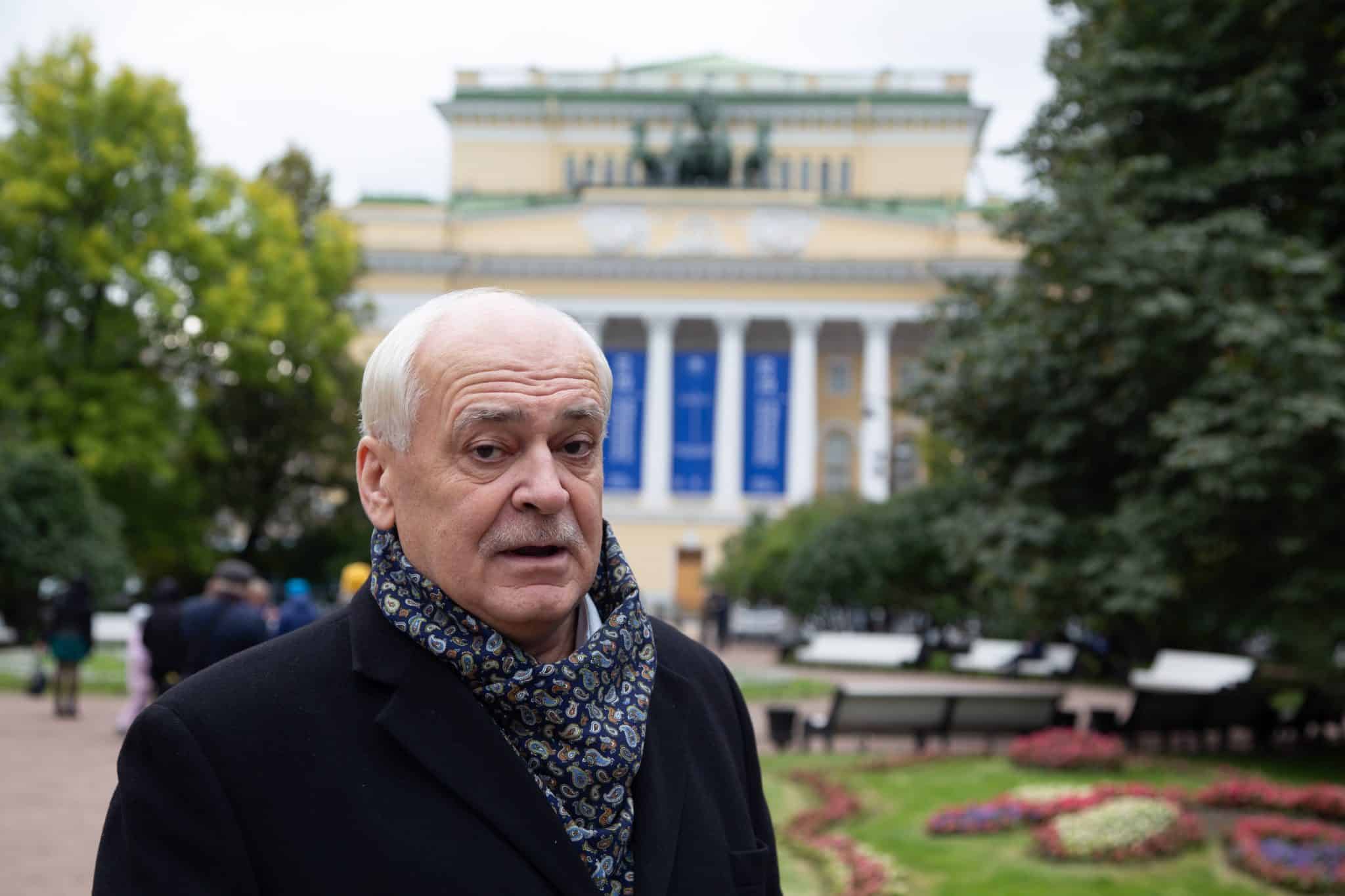 Николай Буров