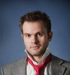 Александр Лобанов