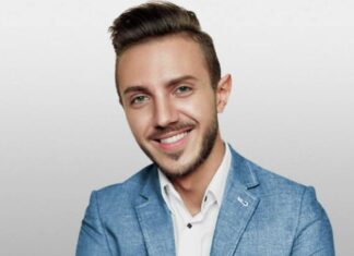 Александр Хоменко