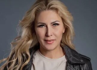 Любовь Попова