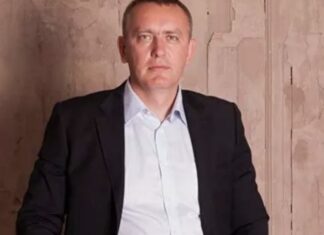 Андрей Горшков