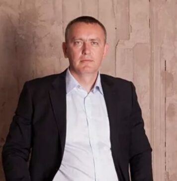 Андрей Горшков