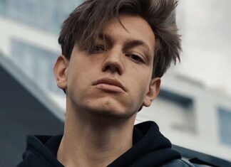 Демьян Волков