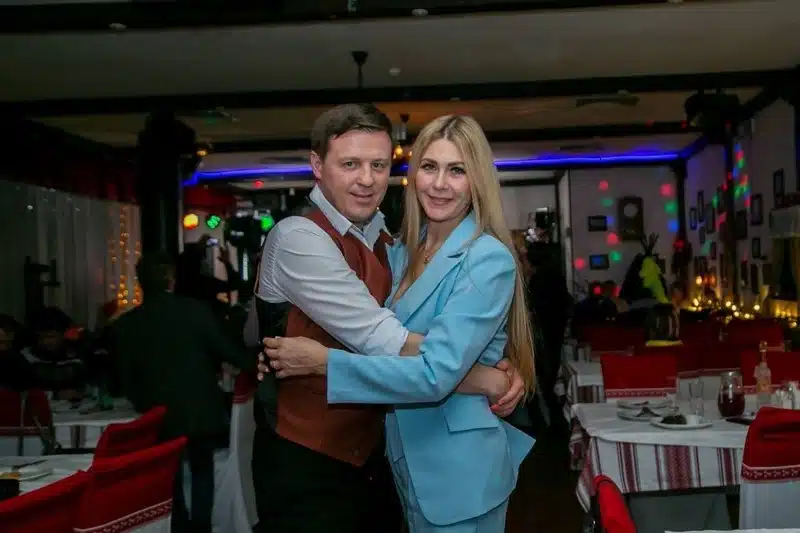 Любовь Попова