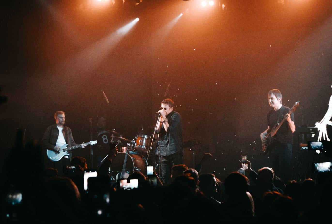 Танцы Минус