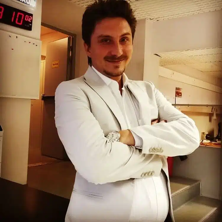 Евгений Яковлев