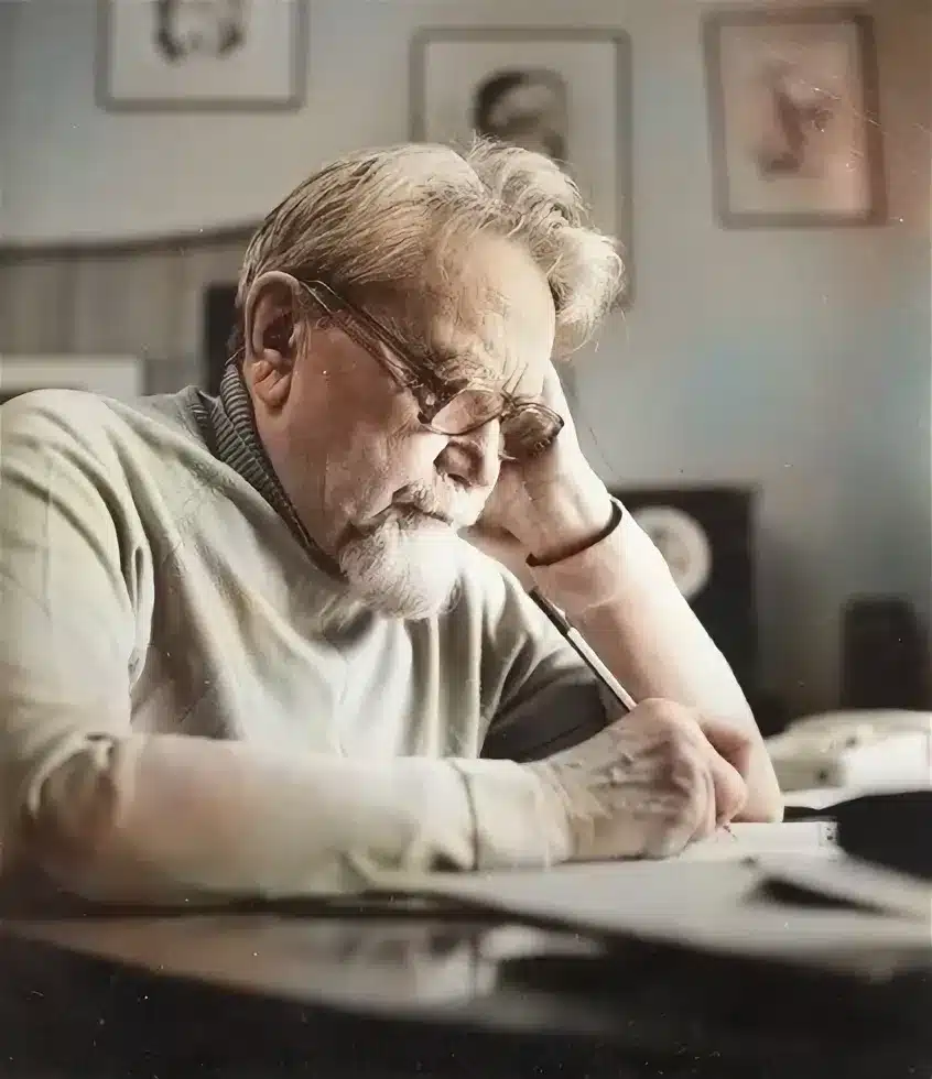 Александр Казанцев