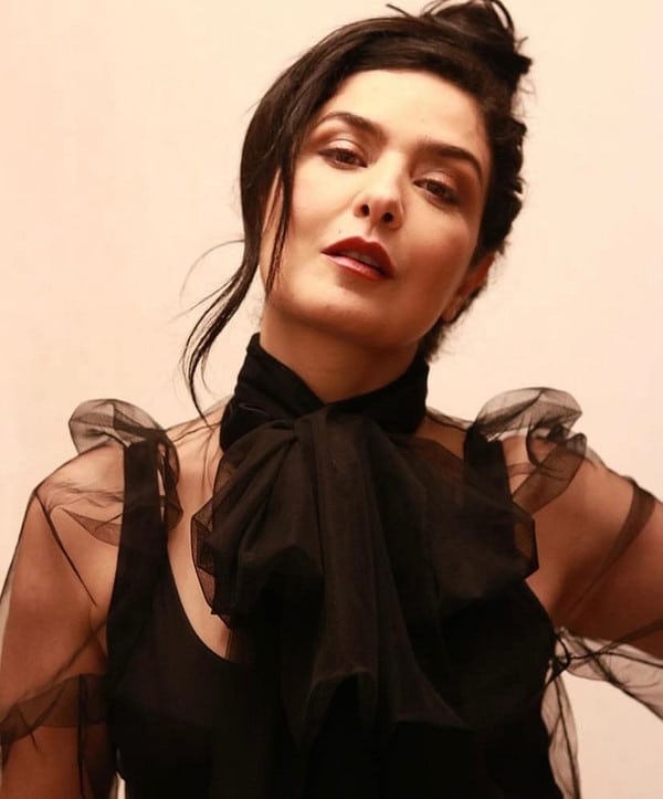 Летисия Сабателла