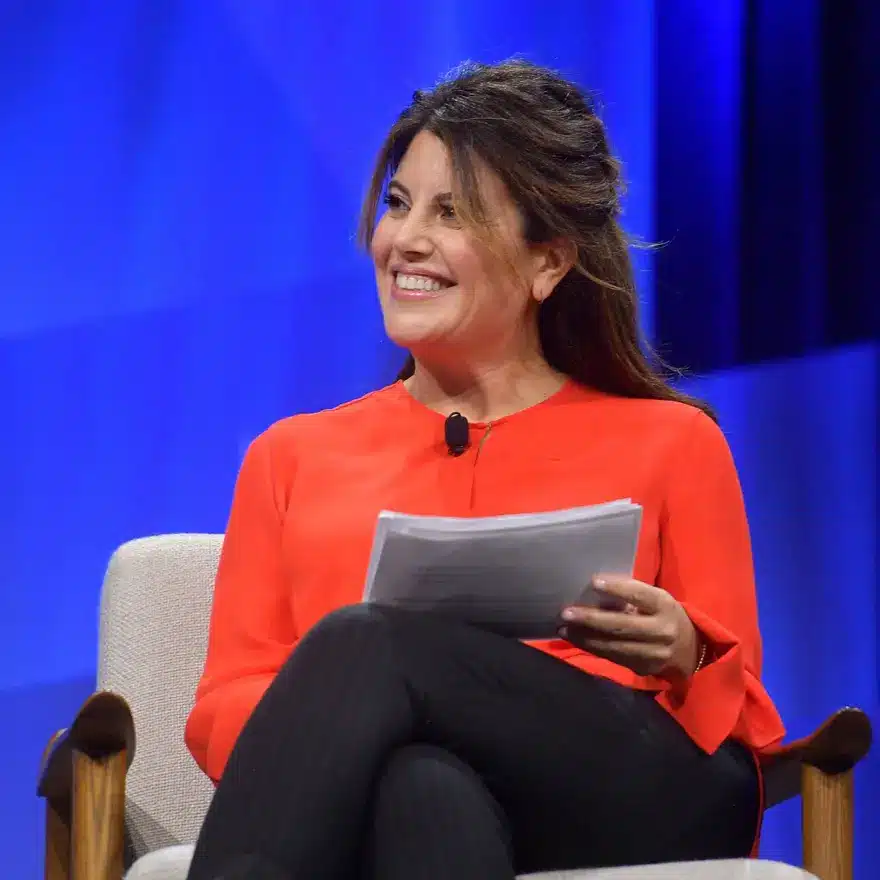 Моника Левински