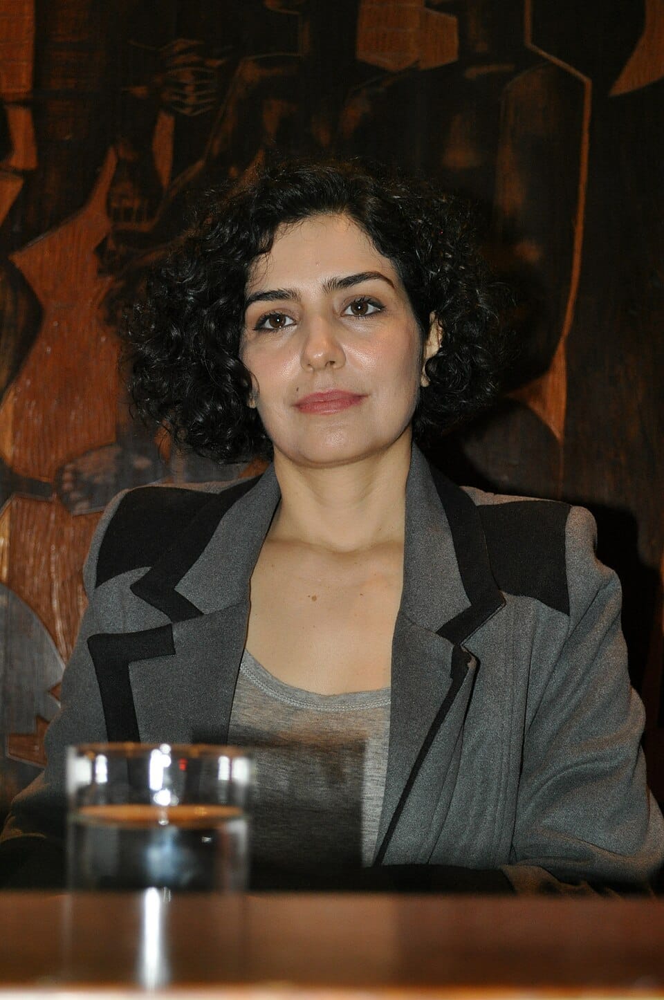 Летисия Сабателла