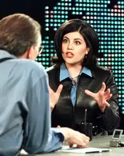 Моника Левински