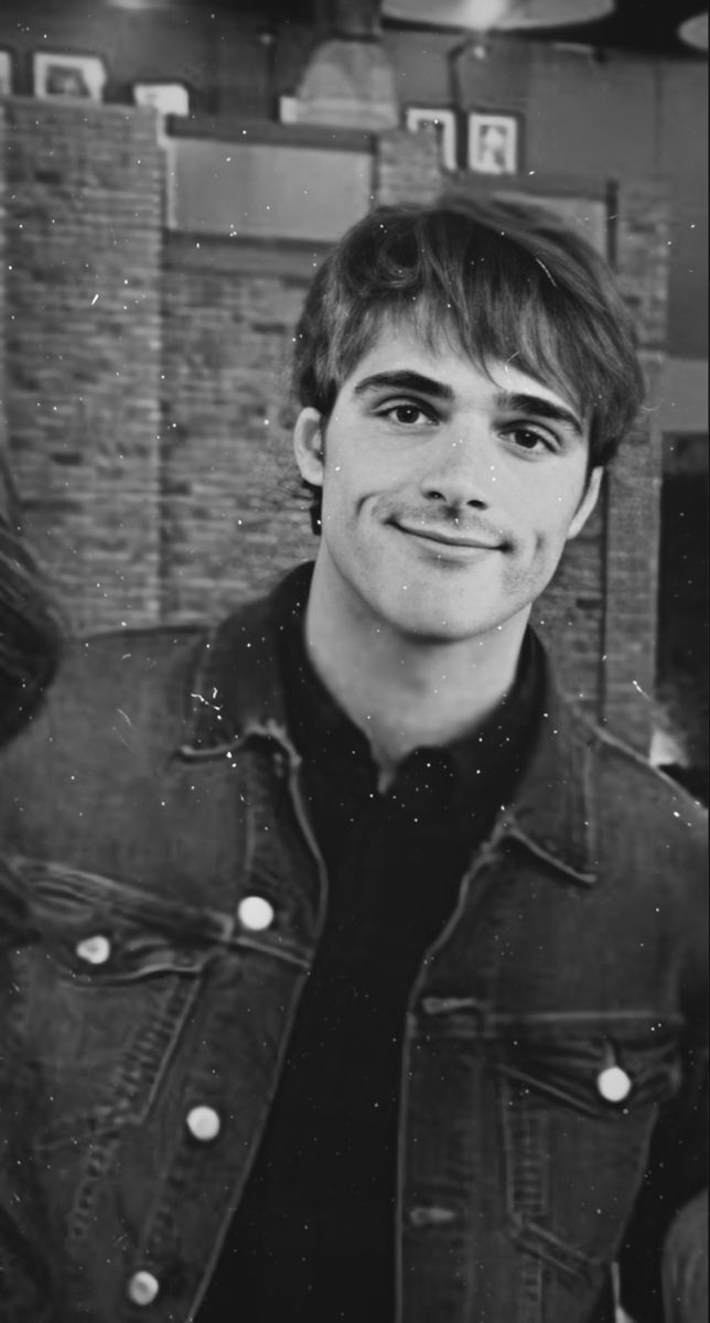 Джейкоб Элорди