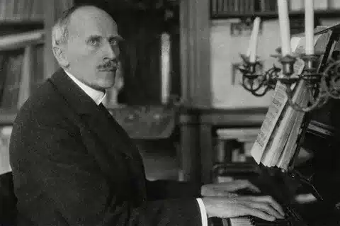 Ромен Роллан