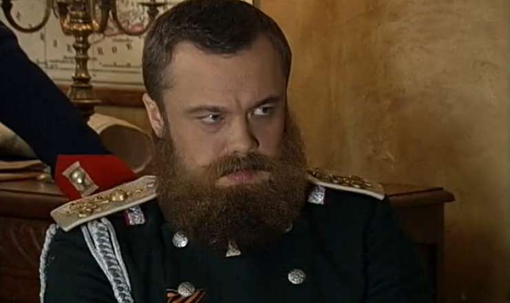 Артур Иванов